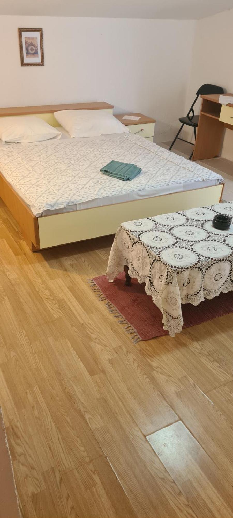 Apartments Hugo Malinska Bilik gambar